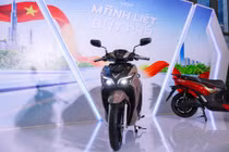 VINFAST ra mắt xe máy điện KINET và KYO - nâng tầm trải nghiệm di chuyển xanh 