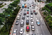 Hà Nội phân làn đường Võ Chí Công… giảm ùn tắc 