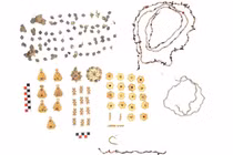 Khai quật kho báu 100 hiện vật bằng vàng tuyệt đẹp ở Saudi Arabia