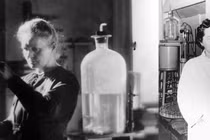 5 nhà khoa học nữ từng giành giải Nobel nổi tiếng thế giới