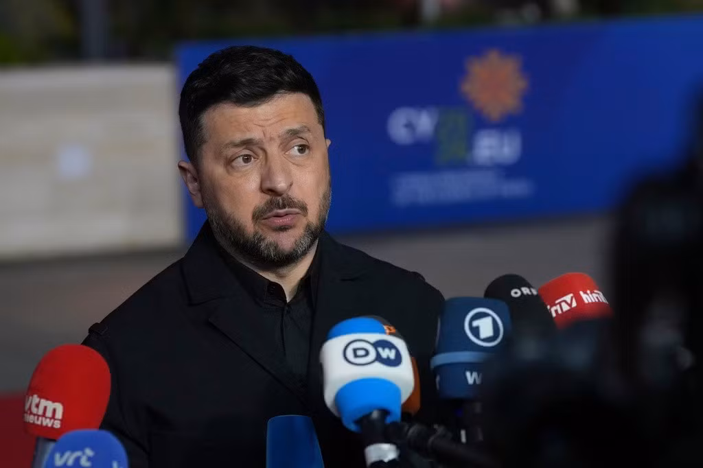 aptongthongukrainezelensky.png