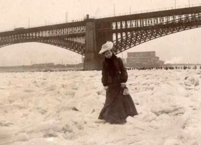Sông Mississippi đóng băng ở St. Louis, bang Missouri, năm 1905.