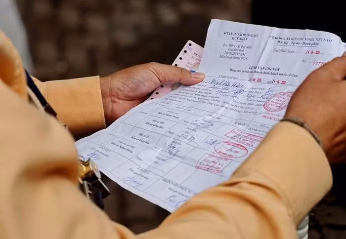 Kiểm tra lệnh vận chuyển