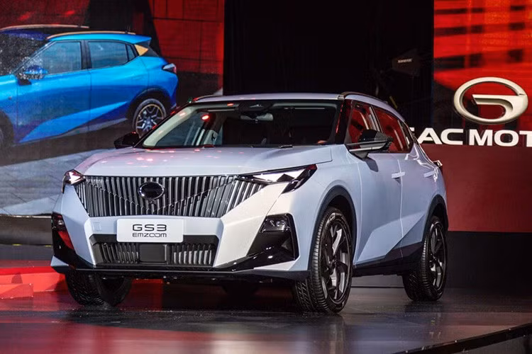 WTC Automotif (WTCA), công ty thuộc Tập đoàn Tan Chong chuyên phân phối và lắp ráp các mẫu xe GAC tại Malaysia, đã chính thức bắt đầu xuất khẩu GAC GS3 Emzoom sang Việt Nam. Mẫu SUV hạng B này được lắp ráp tại nhà máy Segambut của Tan Chong ở Kuala Lumpur. Trước đó, phiên bản lắp ráp nội địa của mẫu xe này đã ra mắt thị trường Malaysia vào năm 2024.