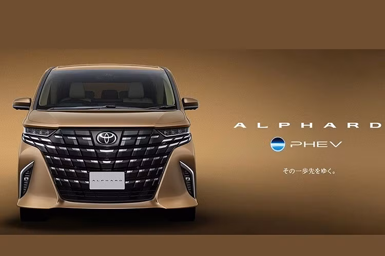 Ngoài ra, Toyota Alphard 2026 còn được trang bị bộ mâm hợp kim 18 inch với chất lượng hoàn thiện cao hơn và lớp phủ Hyperchrome Metallic bóng sáng. Quan trọng hơn, tất cả các phiên bản của mẫu MPV cao cấp này đều được trang bị giảm xóc nhạy tần số tiêu chuẩn nhằm cải thiện hơn nữa độ êm ái khi vận hành.