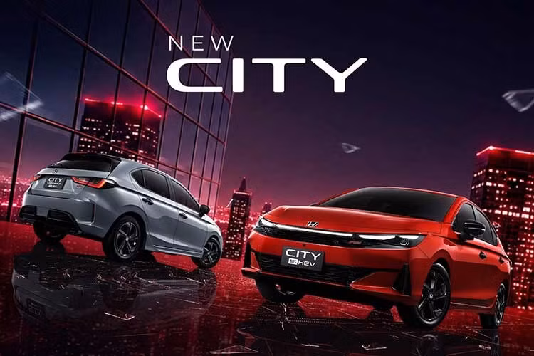 Honda City nâng cấp ﻿Theo thông tin từ một số đại lý, Honda City bản nâng cấp có thể ra mắt khách Việt trong tháng 10. Phía Honda Việt Nam hiện chưa đưa ra xác nhận chính thức. Dù vậy, những dấu hiệu gần đây cho thấy hãng có thể đang chuẩn bị cho đợt làm mới mẫu sedan hạng B này. Cục Sở hữu trí tuệ đã cấp quyền đăng ký kiểu dáng công nghiệp cho mẫu sedan cỡ B này.