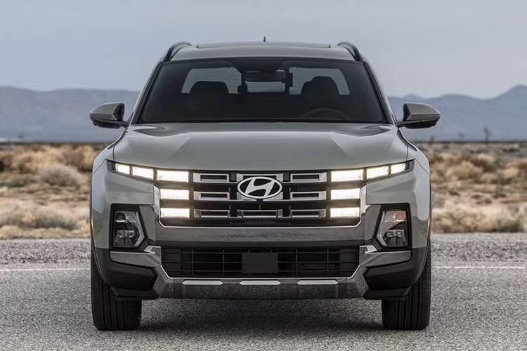 Mẫu xe bán tải mới nhà Toyota này nhiều khả năng sẽ hồi sinh tên gọi Toyota Stout, trang bị công nghệ hybrid để cạnh tranh trực tiếp với Maverick, và được kỳ vọng ra mắt không muộn hơn năm 2027.