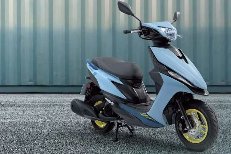 Hiện tại, phân khúc xe tay ga 125cc tại Việt Nam đang bị thống trị bởi những cái tên sừng sỏ như Honda Air Blade hay Honda SH Mode. Tuy nhiên, RS NEO 2026 lại chọn cho mình một lối đi hoàn toàn khác, tập trung vào trải nghiệm lái nhẹ nhàng, tính linh hoạt cao và một thiết kế đậm chất đường phố.
