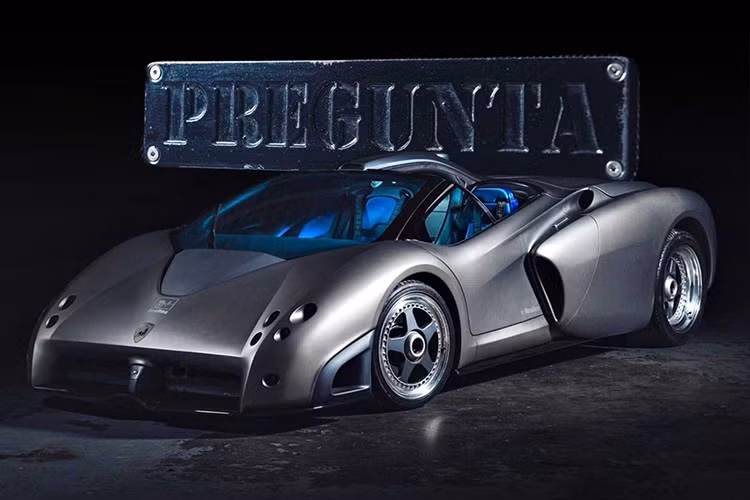 Cách đây khá lâu, Lamborghini bắt đầu lấy cảm hứng từ những chiếc máy bay chiến đấu mạnh mẽ để tạo nên kiểu dáng cho những chiếc siêu xe sản xuất hàng loạt và phiên bản giới hạn của mình. Tuy nhiên, nguồn cảm hứng đó lại bắt nguồn từ một ý tưởng dựa trên Diablo.
