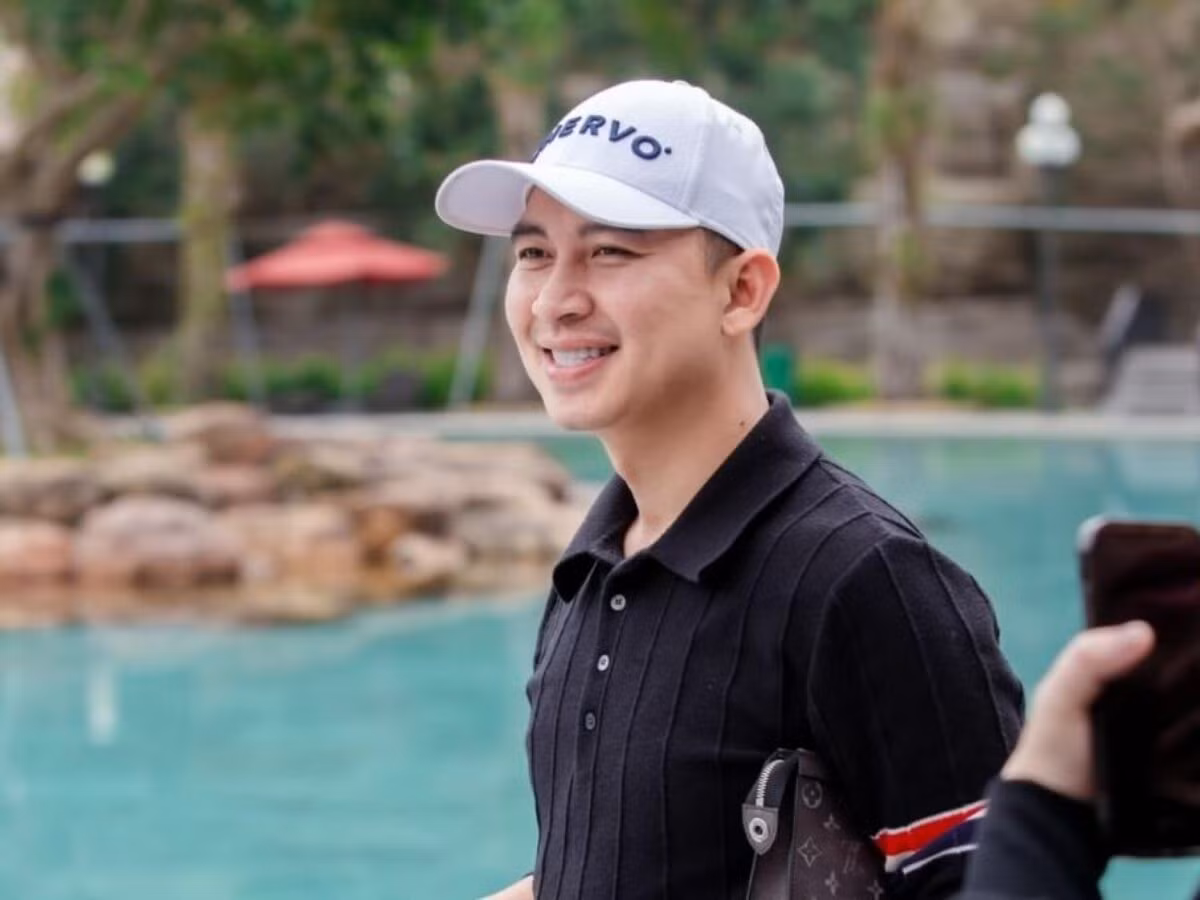 Ngoài chủ đề về ô tô, nội dung kênh của Thái Hoà còn tập trung tái hiện các tình huống hài hước và đu trend, đời sống thường ngày theo cách duyên dáng của riêng mình. Vì vậy ngay cả khi anh phá nát hình ảnh của G-Dragon ở Việt Nam thì cũng không ai nỡ ghét vì quá hài hước.