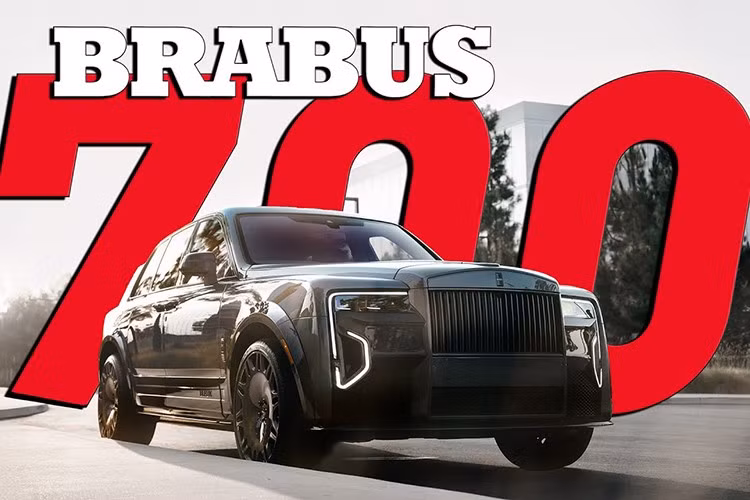 Phía trước, mặt ca-lăng Brabus được thiết kế lại với các chi tiết mạnh mẽ bên dưới đèn pha và cánh gió tích hợp tạo nên dáng vẻ thể thao, thấp hơn. Nắp capo carbon lộ thiên đặt chính giữa tăng thêm vẻ uy lực của một chiếc xe đua, trong khi dải đèn LED đặc trưng giúp nhận diện tức thì. Dọc theo hai bên hông, ốp cửa carbon kết nối chắn bùn trước mở rộng với vòm bánh sau nhô ra, tạo nên sự liền mạch cho hình dáng SUV .