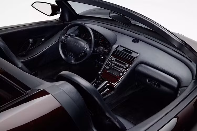Chiếc xe đó đã chạy được 252.000 miles (khoảng 405.500 km) khi quá trình độ xe bắt đầu. Vì vậy, sẽ rất thú vị khi xem chiếc xe trong phim này được bán với giá bao nhiêu vào năm 2026.