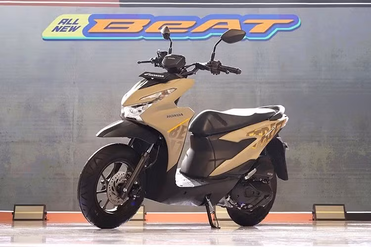 Mẫu xe Honda BeAT 2025 được bán tại Malaysia với mức giá đề xuất khoảng 6.090 ringgit (tương đương khoảng 38 triệu đồng). Dự đoán, mẫu xe này sẽ sớm về Việt Nam thông qua kênh nhập khẩu tư nhân.