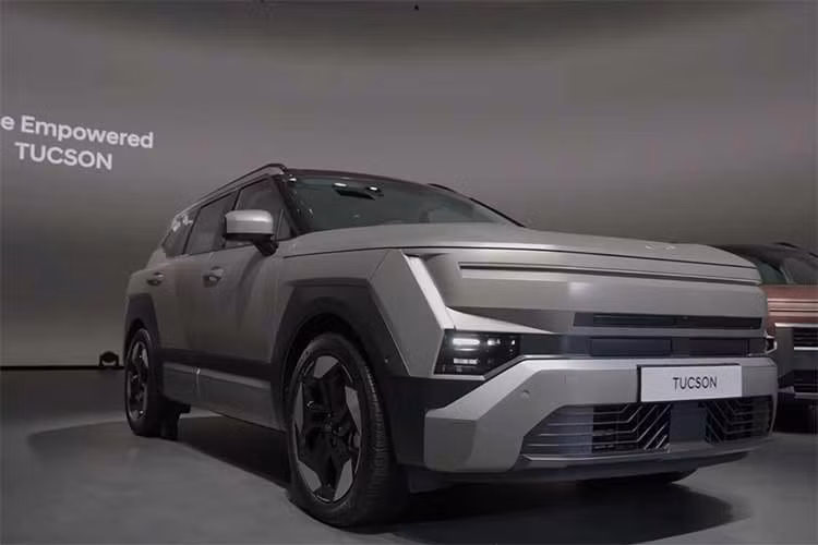 Gallery - [GALLERY] Tận thấy Hyundai Tucson 2027 "bằng xương bằng thịt" với 2 màu mới - image 13