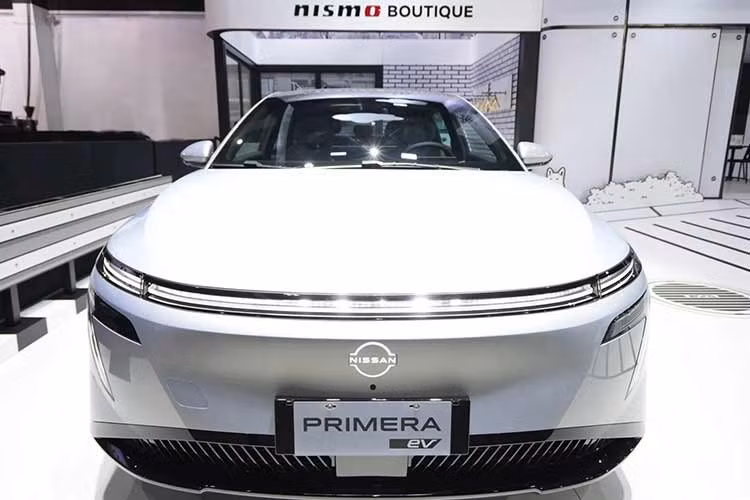 Theo kế hoạch được tiết lộ trước đó, Nissan đang chuẩn bị đưa các dòng xe phát triển tại Trung Quốc quay trở lại thị trường Nhật Bản. Điều này đồng nghĩa những sản phẩm như Primera EV chạy điện hoàn toàn có khả năng được mở rộng sang nhiều quốc gia khác trong tương lai.