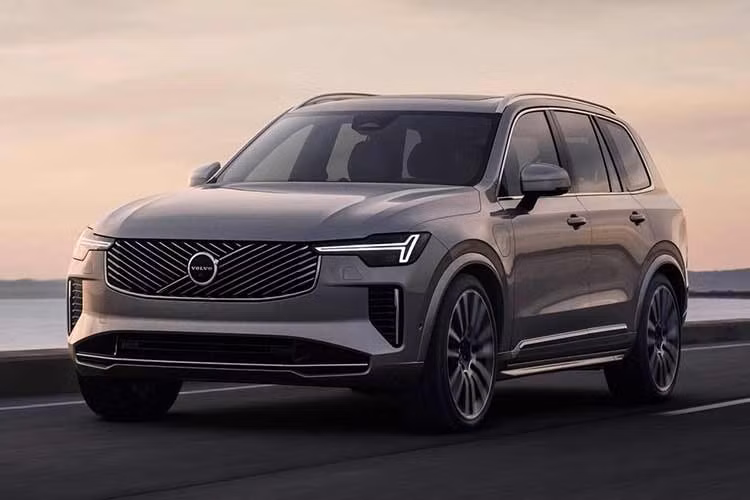 Sau nhiều mong đợi, mẫu SUV biểu tượng của thương hiệu Thụy Điển - Volvo XC90 2026 nâng cấp mới đã chính thức ấn định ngày ra mắt thị trường Việt Nam vào 20/03/2026. Đây không chỉ là đợt làm mới về mặt thẩm mỹ mà còn được xem là bước chuyển mình chiến lược, giúp mẫu xe đầu bảng này duy trì vị thế dẫn đầu trong phân khúc SUV hạng sang.