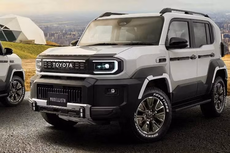 Toyota Land Cruiser FJ hiện có giá khởi điểm khoảng 28.500 USD tại Nhật Bản. Tuy nhiên, nếu trang bị toàn bộ phụ kiện trong danh mục chính hãng, tổng giá trị chiếc SUV này có thể tăng lên hơn 45.000 USD – tiệm cận mức giá của Land Cruiser 300 tại thị trường Nhật.