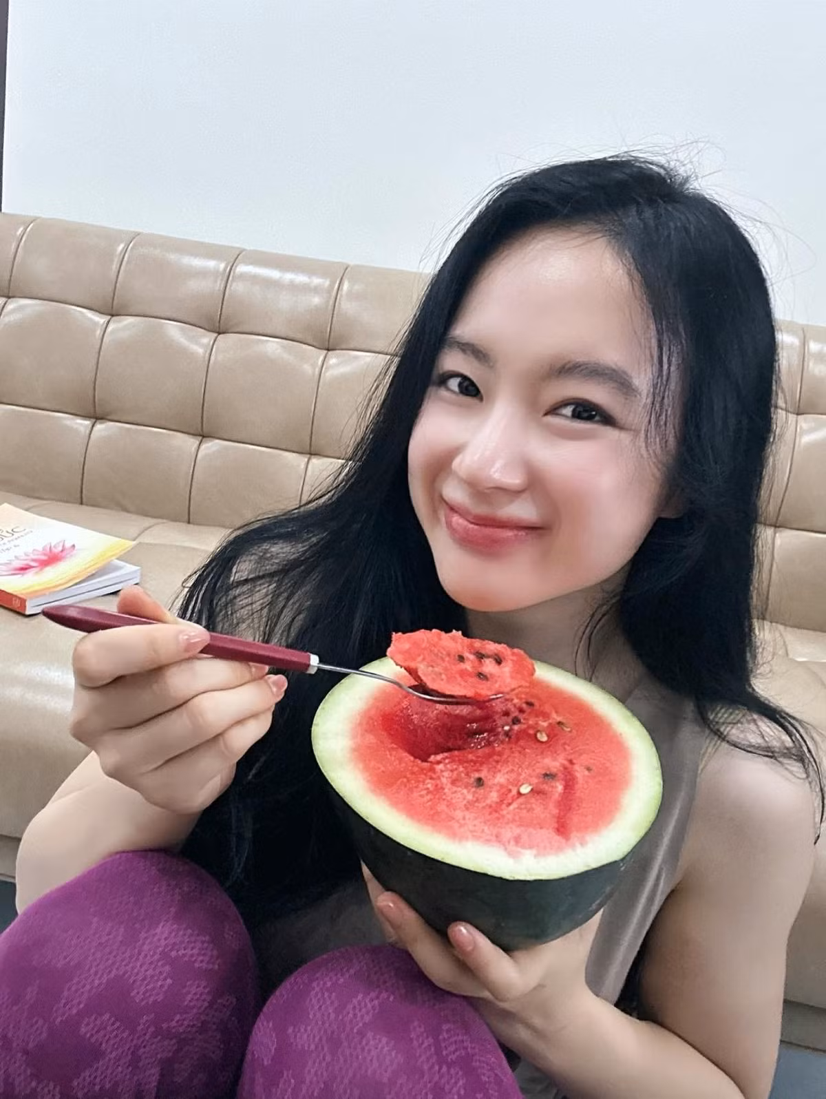 Angela Phương Trinh tự tin khoe dáng hiện tại