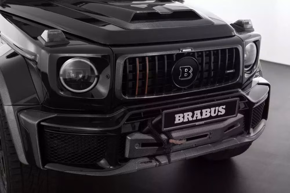 Gần đây, không chỉ Mercedes mới phát triển trục cổng, mà cả Brabus cũng vậy, vì vậy chiếc Mercedes-AMG G 63 trong ảnh tự hào sở hữu chúng, cùng với những cải tiến đáng kể khác trên khung gầm.