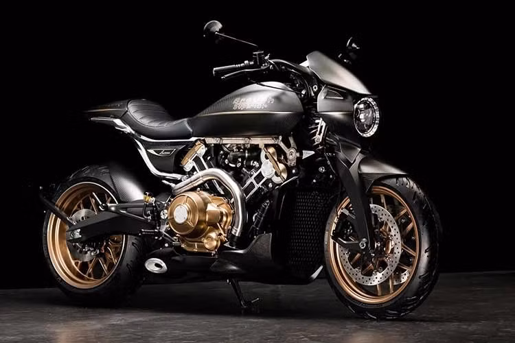Hãng sản xuất xe máy siêu sang Brough Superior vừa bổ sung thêm một mẫu xe nữa vào dòng Dagger của mình, với chiếc Dagger S mới hứa hẹn khả năng vận hành thể thao hơn và trải nghiệm lái tập trung hơn.