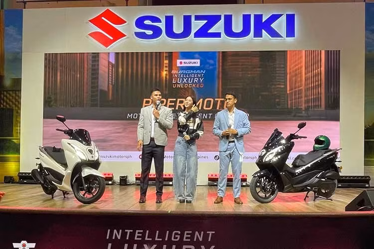 Trước thị trường Philippines, Suzuki Burgman 15 2026 mới từng nhiều lần được nhắc tới khi xuất hiện thông tin đăng ký tại Indonesia, khiến không ít người dự đoán đây sẽ là quốc gia đầu tiên đón nhận mẫu xe này. Tuy nhiên, Suzuki lại lựa chọn Philippines làm điểm khởi đầu cho hành trình của Burgman 15 tại khu vực Đông Nam Á.
