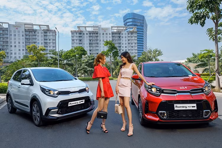 Đứng ngay sau Accord là KIA Morning với chỉ 5 xe bán ra, giảm gần 29% so với tháng trước. Doanh số cộng dồn 8 tháng đầu năm 2025 đạt 168 xe.