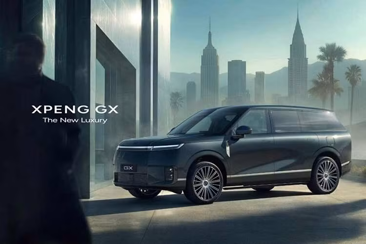 GX được kỳ vọng sẽ giúp củng cố vị thế thị trường của thương hiệu Xpeng. Theo China EV DataTracker, Xpeng đã bàn giao 76.130 xe tại thị trường nội địa Trung Quốc trong 4 tháng đầu năm nay, giảm 35,34% so với cùng kỳ năm 2025. Mức giảm này một phần đến từ việc Trung Quốc dần cắt giảm các chính sách trợ giá cho xe năng lượng mới. Doanh số toàn cầu của Xpeng, bao gồm cả xuất khẩu, đạt 93.693 xe trong cùng giai đoạn.