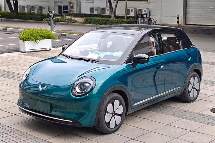 Sau Trung Quốc, Wuling Bingo Pro 2026 nhiều khả năng sẽ được bán ở nhiều thị trường quốc tế khác trong đó có Việt Nam. Hiện Bingo tiêu chuẩn đang được bán ở nước ta với 3 phiên bản và giá bán từ 399-499 triệu đồng.