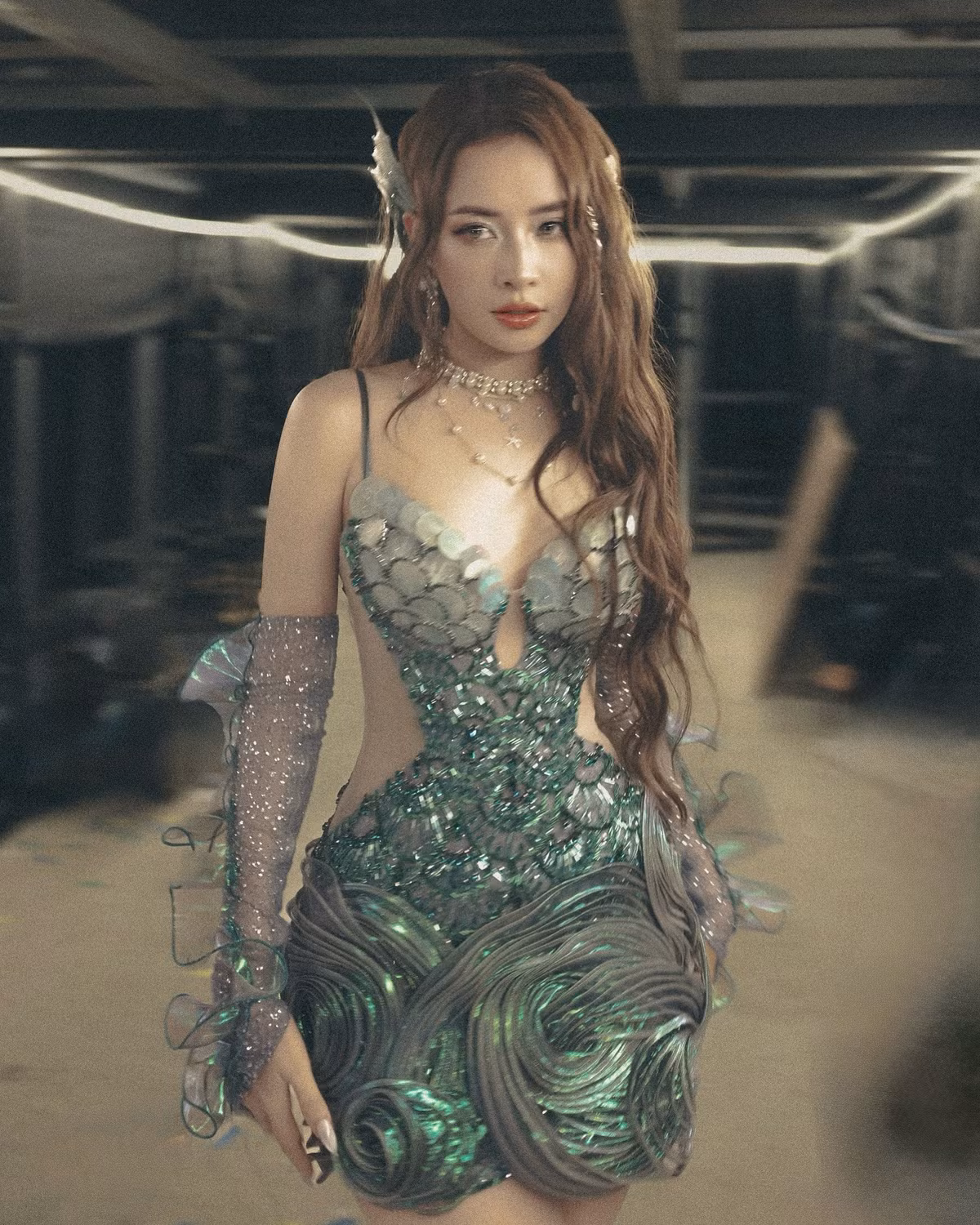 Nhờ ngoại hình nổi bật cùng thần thái sang chảnh, Chi Pu luôn là một trong những ngôi sao thu hút mọi ánh nhìn khi xuất hiện trước công chúng.