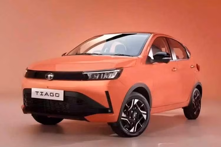 Hãng xe Tata đang chuẩn bị thực hiện một cuộc lột xác đáng kể cho mẫu xe đô thị giá rẻ nhất của hãng tại thị trường Ấn Độ. Công ty đã tung video úp mở đầu tiên của Tata Tiago và Tiago.EV 2026 mới trước sự kiện ra mắt chính thức dự kiến diễn ra vào ngày 28/5 tới đây.
