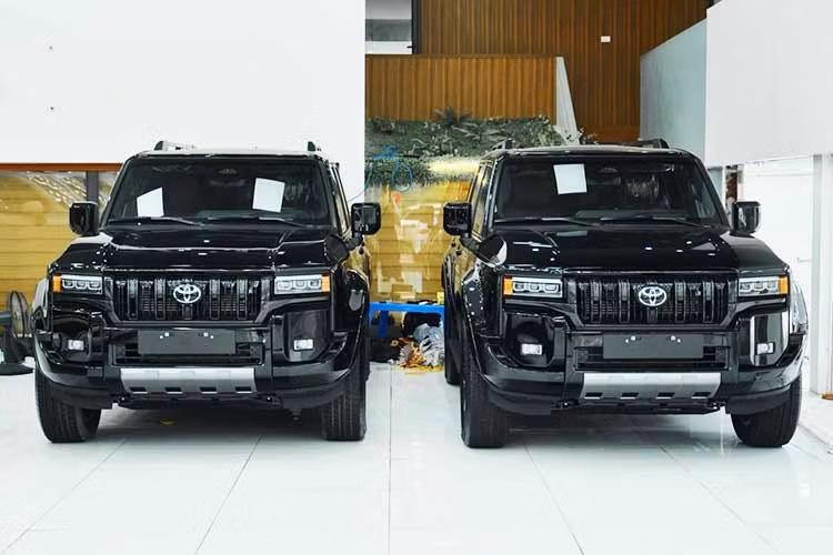 Toyota Land Cruiser Prado: 37 xe ﻿Mẫu xe còn lại trong top ôtô ế nhất Việt Nam tháng 7/2026 là Toyota Land Cruiser Prado. Đây đồng thời cũng là mẫu xe Toyota thứ 4 có mặt trong danh sách này với doanh số trong tháng 7 và trong 7 tháng đầu năm 2026 lần lượt là 37 xe và 232 xe. So với tháng liền trước, doanh số của Toyota Land Cruiser Prado giảm 5,1%. Nguyên nhân là mẫu xe này có giá cao và nguồn cung về chậm.