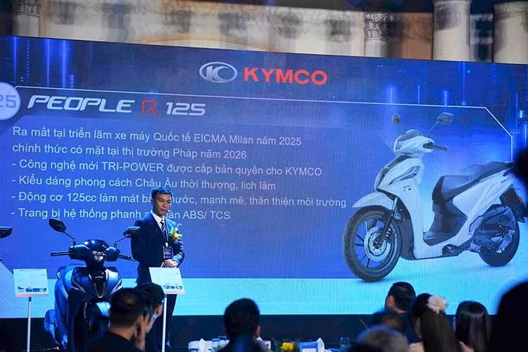 Theo Kymco công bố, công suất tối đa của xe đạt 9,05kw tại 8.000rpm và mô men xoắn lớn nhất 11,5Nm tại 6.500rpm. Động cơ này treo trên thiết kế khung truyền thống dạng thép ống, phuộc ống lồng và hệ thống treo sau giảm xóc kép có thể chỉnh tải trọng.