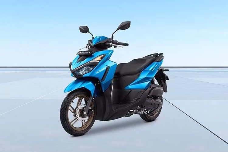 Honda Vario 125 2027 dự kiến được bán tại hệ thống HEAD trên toàn quốc từ tháng 8/2026. Xe được bảo hành 3 năm hoặc 30.000 km, tùy điều kiện nào đến trước, kèm 6 lần kiểm tra định kỳ miễn phí. Khách hàng còn có thể đăng ký lái thử và quản lý thông tin xe qua ứng dụng My Honda+.