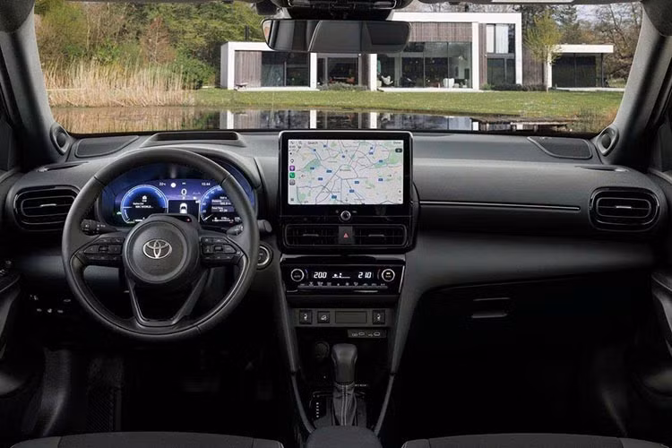 Gallery - [GALLERY] Toyota Yaris Cross 2027 - động cơ hybrid mạnh hơn, từ 36.540 USD - image 10