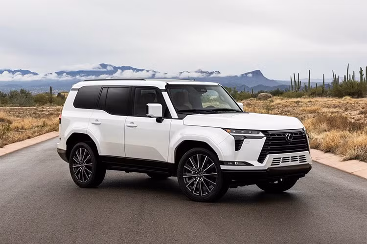 Gallery - Lexus GX550 sắp được nâng cấp loạt tiện nghi, tăng khả năng off-road - image 3