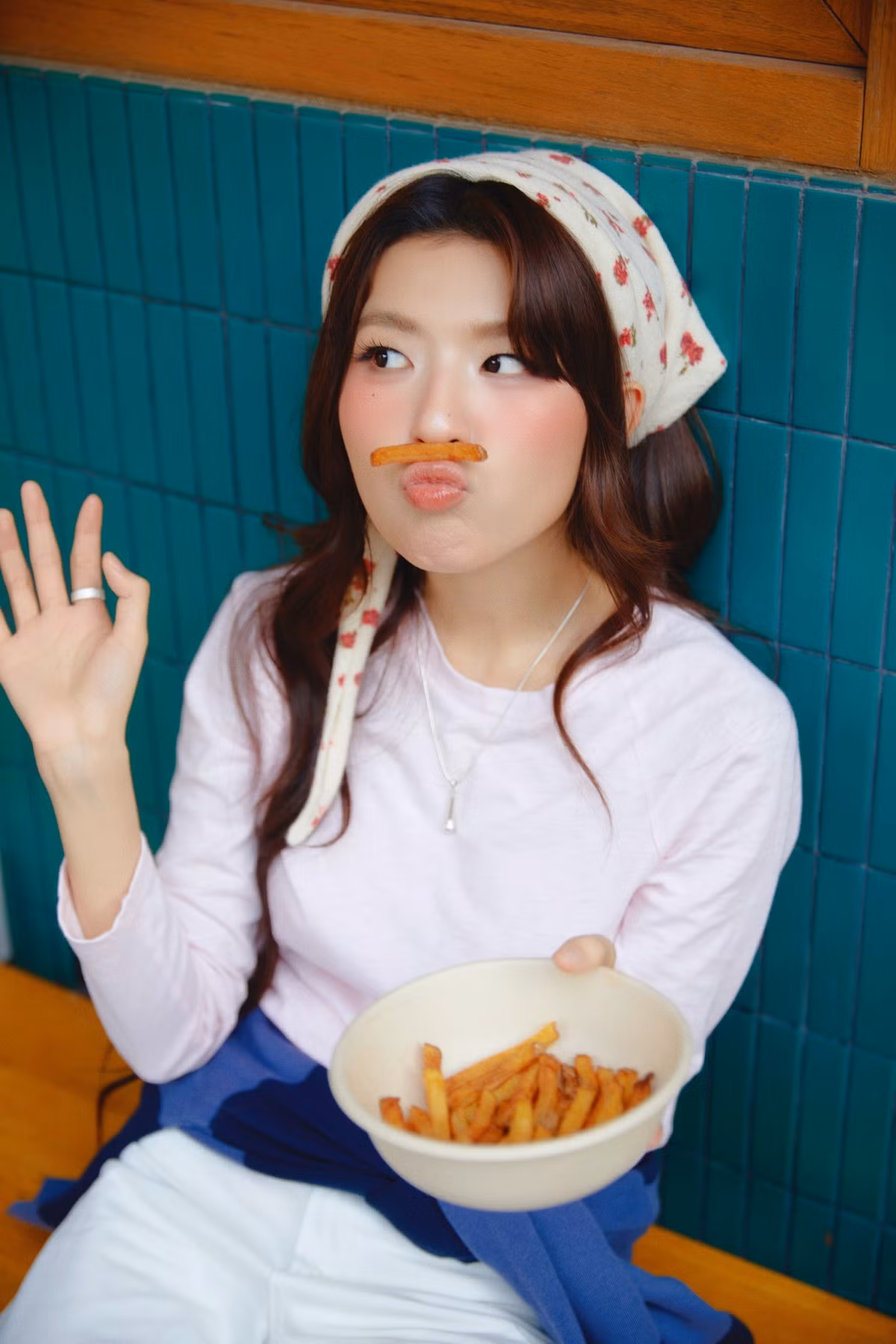 Sở hữu ngoại hình sáng, nhan sắc ngày càng thăng hạng cùng năng lực nghệ thuật đa dạng – từ ca hát, sáng tác, rap đến diễn xuất – LAMOON được kỳ vọng sẽ còn tiến xa trong thời gian tới.