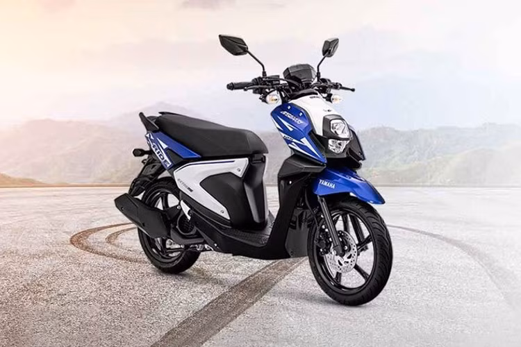 Mẫu xe tay ga Yamaha X-Ride 125 được ưa chuộng bởi những người yêu thích tính "bụi bặm", đặc biệt là giới trẻ hiện nay - khi mà phong trào phượt những cung đường ngắn bằng xe máy tay ga đang nở rộ.