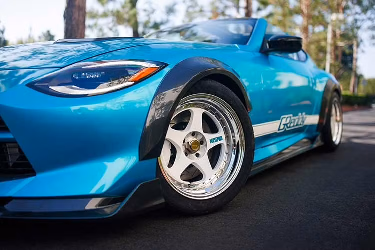 Gallery - Nissan Z Kaze lộ diện - xe mui trần độc đáo, phong cách thập niên '90 - image 8