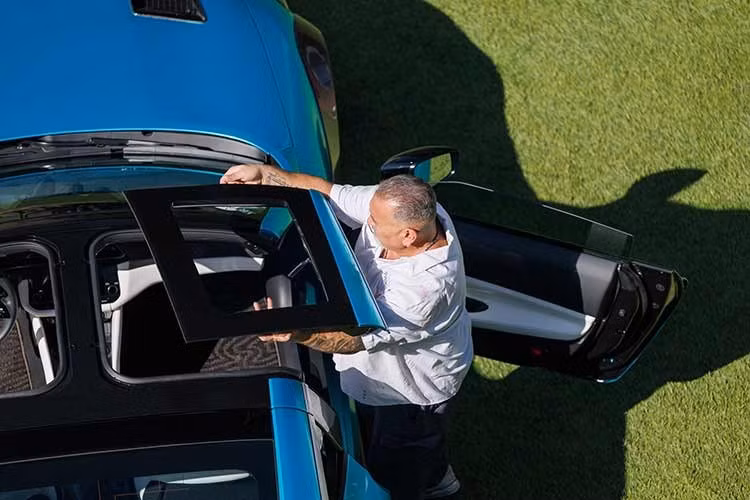 Gallery - Nissan Z Kaze lộ diện - xe mui trần độc đáo, phong cách thập niên '90 - image 9