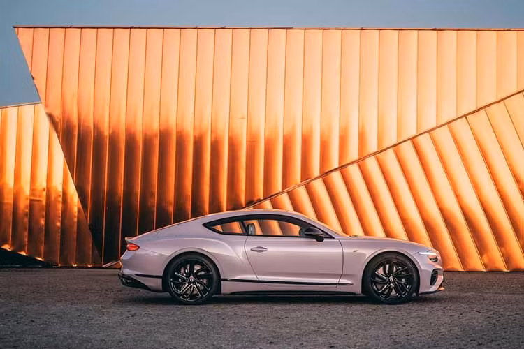 Gallery - Bentley ra mắt bộ sưu tập Continental GT "hàng thửa" cảm hứng từ thiên văn - image 10