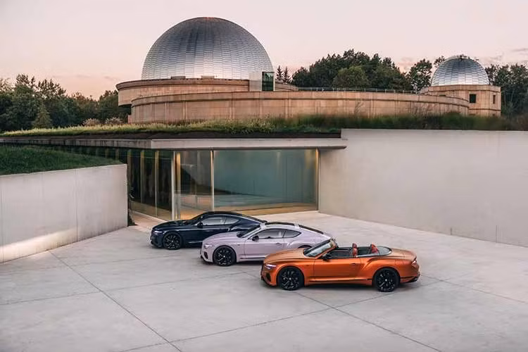 Gallery - Bentley ra mắt bộ sưu tập Continental GT "hàng thửa" cảm hứng từ thiên văn - image 11