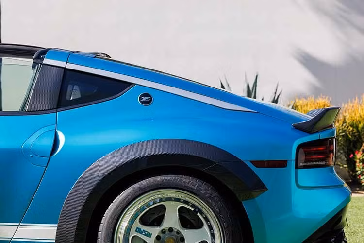 Gallery - Nissan Z Kaze lộ diện - xe mui trần độc đáo, phong cách thập niên '90 - image 16