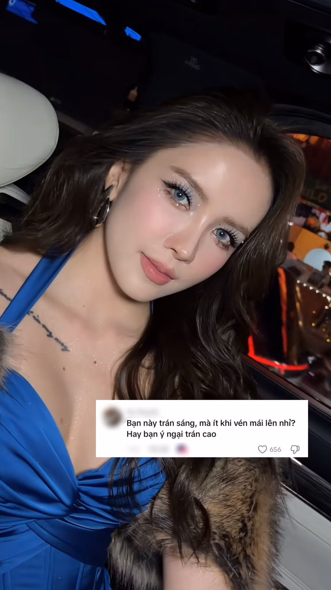 Cộng đồng mạng vẫn hay trêu rằng Thiều Bảo Trâm có “duyên nợ” với mái tóc. Mỗi lần thay đổi kiểu mái là một lần fan tranh luận rôm rả: người thích vẻ trẻ trung, người mê nét trưởng thành.