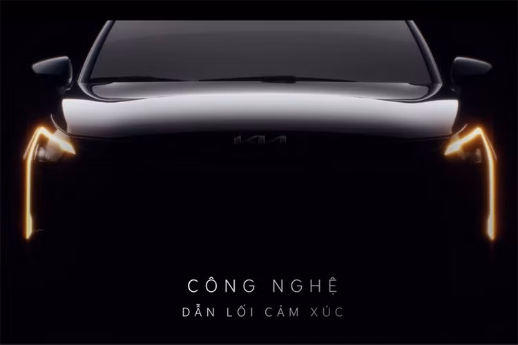 Như vậy, sau đúng 4 năm có mặt tại thị trường Việt Nam, mẫu SUV cỡ C nhà Kia cuối cùng cũng được nâng cấp. Trước đó, bản nâng cấp của Kia Sportage đã ra mắt các thị trường quốc tế vào năm 2024. Ở phiên bản mới, Kia Sportage đã được áp dụng ngôn ngữ thiết kế mới.