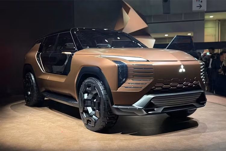 Gallery - Mitsubishi Outlander PHEV thế hệ mới có thể ra mắt năm 2028? - image 5