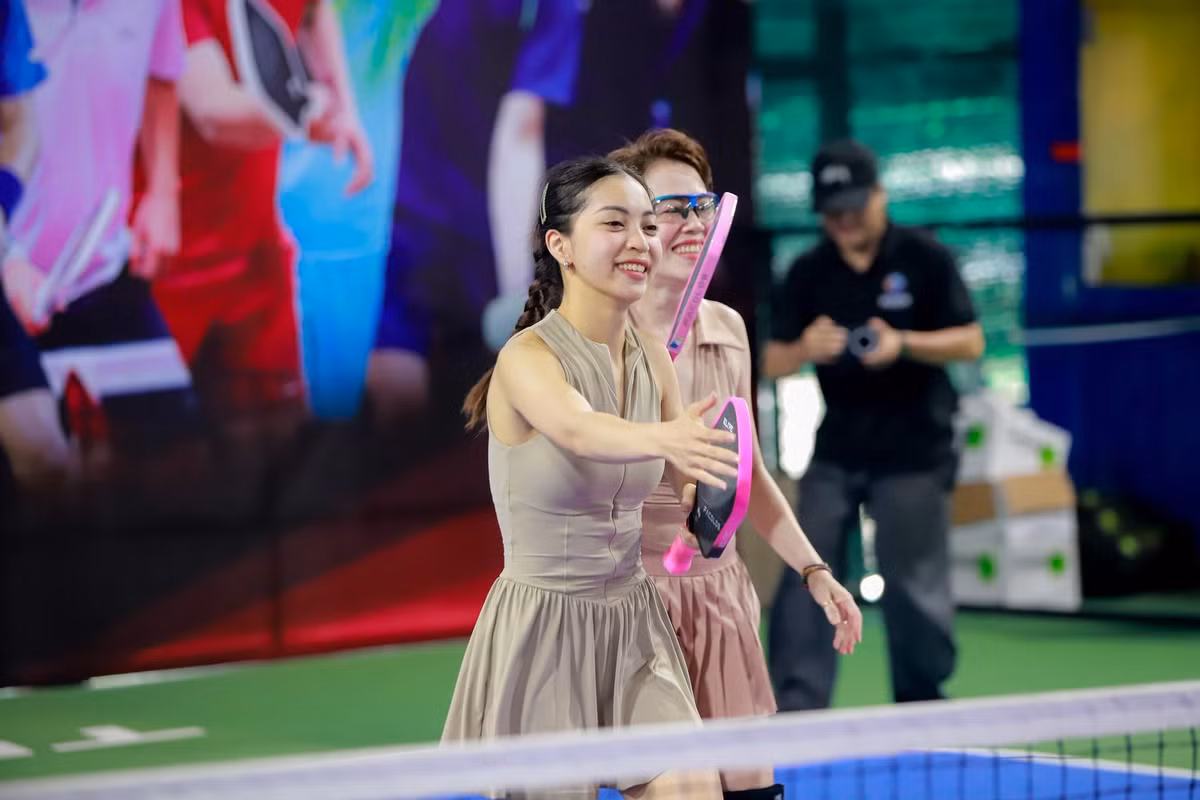 Không chỉ chăm chỉ tập luyện, Nhật Lê còn thường xuyên tham gia các giải đấu phong trào và được cộng đồng yêu thể thao dành nhiều thiện cảm.