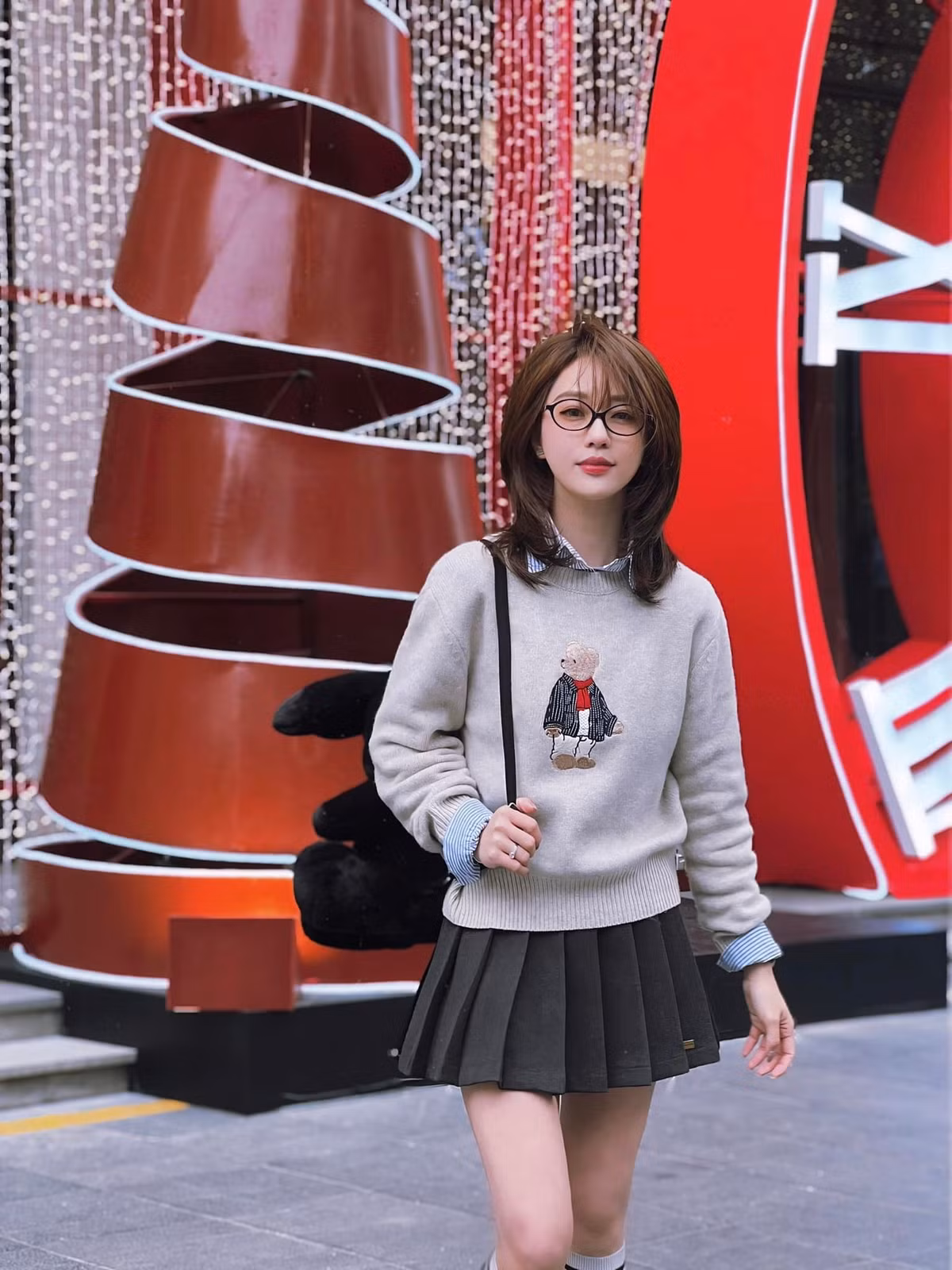 Dù bận rộn với công việc nhưng Hà Kim vẫn duy trì được lối sống lành mạnh và niềm đam mê với thể thao. Cô nàng còn trở thành hình mẫu lý tưởng của nhiều bạn trẻ.