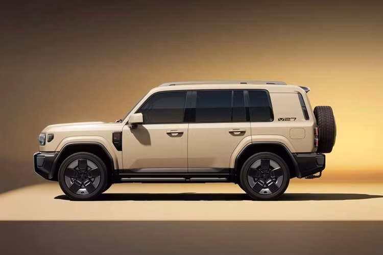 Dung lượng pin 51,2 kWh của V27 Long-Range Edition tăng 49,3% so với bộ pin 34,3 kWh đang sử dụng trên các phiên bản hiện tại. Các phiên bản hiện hành có phạm vi hoạt động thuần điện 210 km CLTC, tương đương khoảng 150 km WLTP đối với bản dẫn động cầu sau và 200 km CLTC, khoảng 145 km WLTP đối với bản dẫn động 4 bánh.