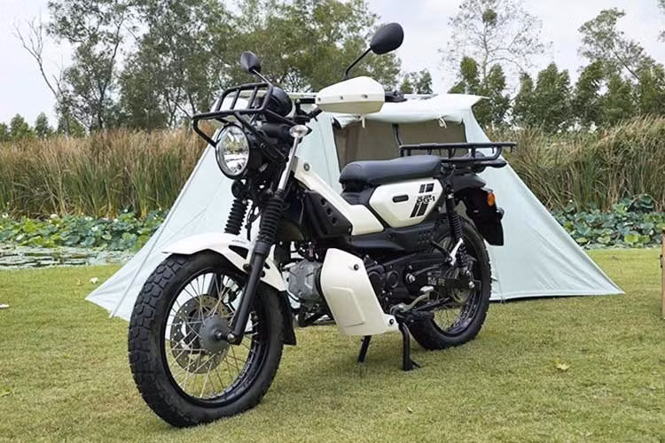 Việc ra mắt Yamaha PG-1 2026 phiên bản giới hạn với danh mục phụ kiện đồng bộ cho thấy Yamaha đang tập trung khai thác nhóm khách hàng trẻ, những người ưa thích sự dịch chuyển, kết hợp hài hòa giữa nhu cầu đi lại hàng ngày và đam mê khám phá thiên nhiên.