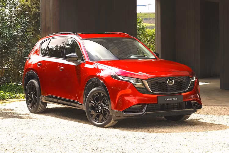 Mazda CX-5 2026 thế hệ mới đã chính thức ra mắt vào hôm 10/7/2025 vừa qua. Đến nay, PT Eurokars Motor Indonesia (EMI), đơn vị giữ quyền phân phối thương hiệu Mazda tại Indonesia, đã lên tiếng về khả năng ra mắt của CX-5 hoàn toàn mới ở thị trường này.